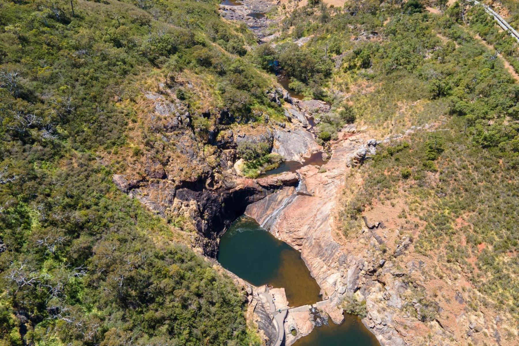 Tasman Holiday Parks - Serpentine Falls Eksteriør billede